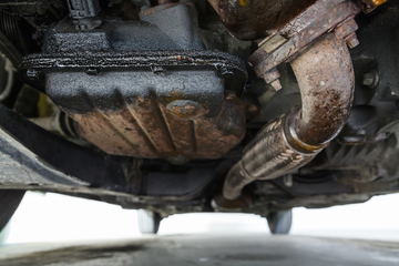 Oil leak