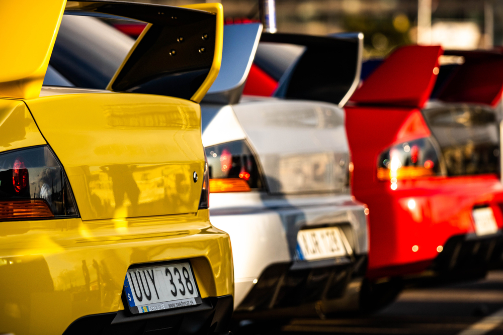 mitsubishi evolution rear spoiler