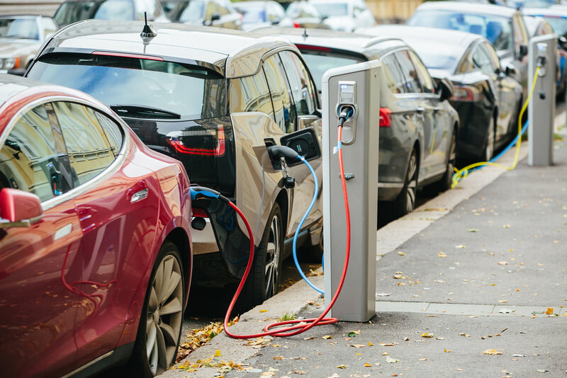 Electric cars recharging