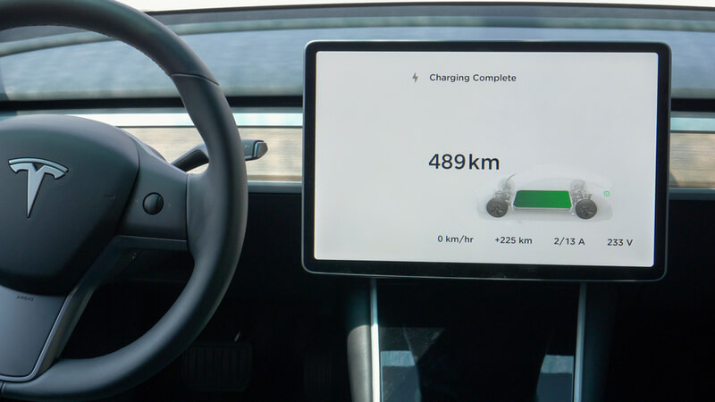 Tesla model 3 dash display