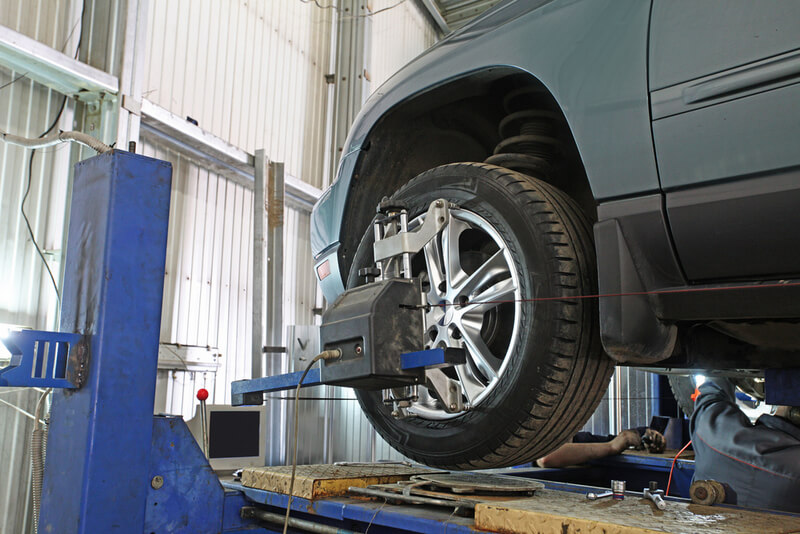 Wheel alignment machine