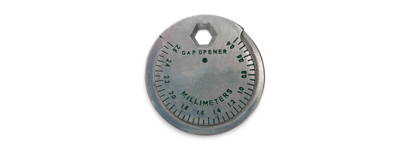 coin-style spark plug gap tool