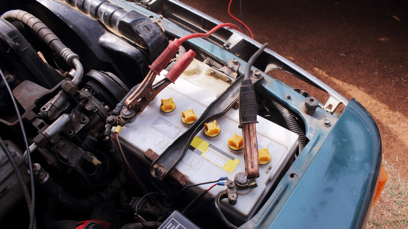 How To Jumpstart A Car Using Jumper Cables