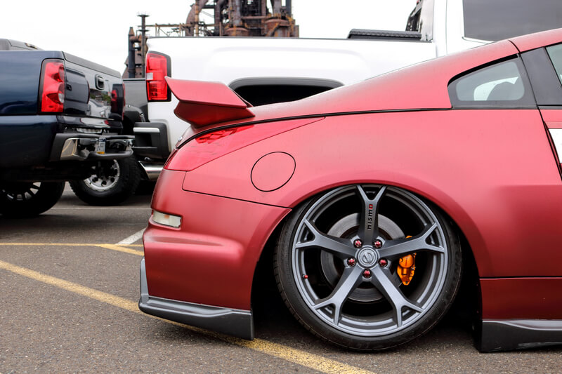 Nissan 350Z lowered with air suspension