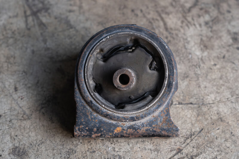 Broken engine mount