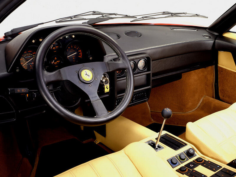 Ferrari 328 GTS interior